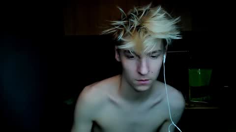 Snapshot of mrsexycum4u chatting on January 2025 06:48:01 PM Adam online show from January 2025 06:48:01 PM