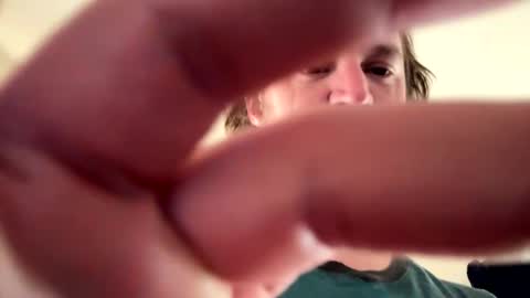 Snapshot of mrsissy812575 chatting on December 2024 01:32:01 PM mrsissy812575 online show from December 2024 01:32:01 PM