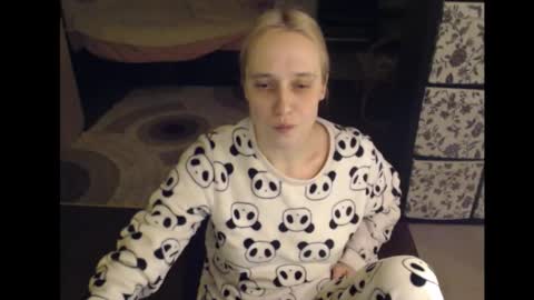 Snapshot of mrsluck chatting on January 2026 02:25:02 AM Sasha online show from January 2026 02:25:02 AM