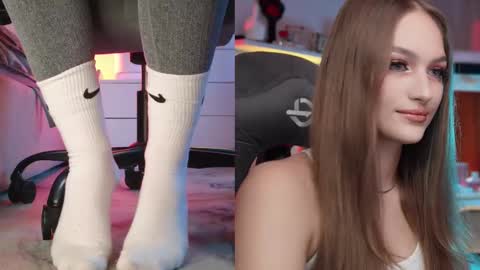 YOUR OWNER online show from September 2025 03:24:01 PM