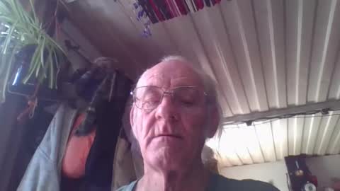 Chuck online show from April 2026 07:26:01 PM