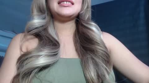 Snapshot of ms_betty chatting on June 2026 02:53:01 PM Betty online show from June 2026 02:53:01 PM
