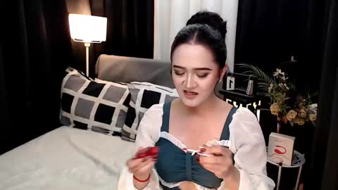 Snapshot of ms_grey4u chatting on November 2025 02:56:02 AM Ash online show from November 2025 02:56:02 AM