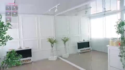 Samantha online show from February 2025 01:51:02 PM