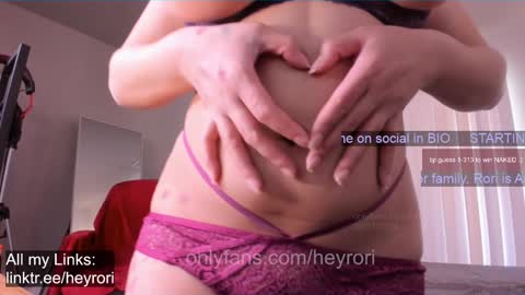 Snapshot of ms_mochii chatting on January 2025 07:39:01 PM R o r i SnapChat heyroriv2 wednesday - sunday Noon oclock mountain - 5pm mountain online show from January 2025 07:39:01 PM