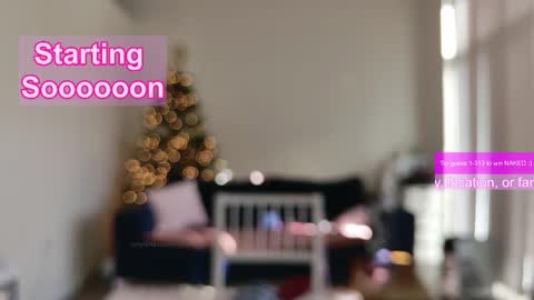 R o r i  SnapChat heyroriv2 wednesday - sunday Noon oclock mountain - 5pm mountain online show from February 2026 04:17:01 PM