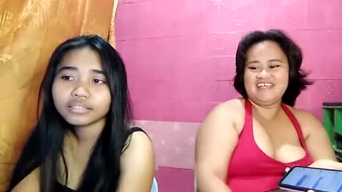 Snapshot of ms_nathalie chatting on May 2026 06:04:02 PM Nathalie online show from May 2026 06:04:02 PM