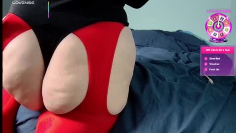 Snapshot of ms_queen chatting on February 2026 02:12:02 AM missqueenbbw online show from February 2026 02:12:02 AM