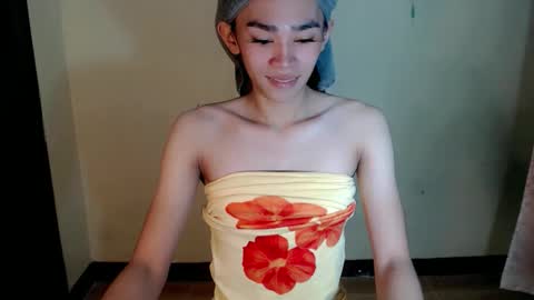 Snapshot of ms_randomxoxo chatting on February 2026 04:02:01 AM Ashley online show from February 2026 04:02:01 AM