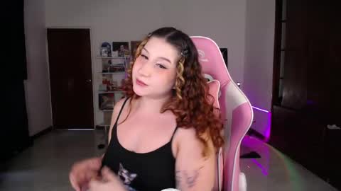 Manuela3 online show from May 2026 06:47:02 PM