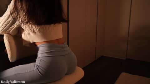 Snapshot of ms_seductive chatting on December 2025 02:22:01 PM Your M online show from December 2025 02:22:01 PM