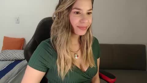 Sofia online show from October 2025 11:11:02 PM