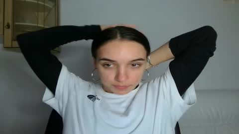 ms_sophiee online show from March 2025 07:17:01 PM