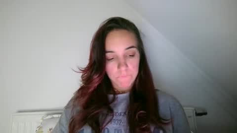 ms_sophiee online show from October 2025 09:33:01 PM