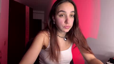 Snapshot of ms_sophiee chatting on February 2026 07:08:02 PM ms_sophiee online show from February 2026 07:08:02 PM