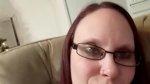 Snapshot of msalls1124 chatting on February 2026 05:55:01 AM melissa online show from February 2026 05:55:01 AM