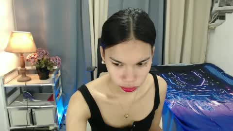 andrea online show from December 2024 02:25:02 AM