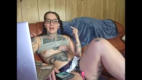 Snapshot of msbutcherwithasmile chatting on January 2026 04:22:02 PM Msbutcher online show from January 2026 04:22:02 PM