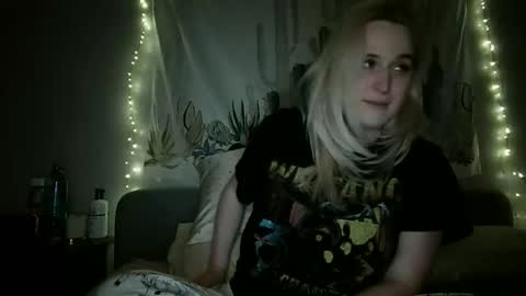 Snapshot of msclairewhatever chatting on November 2025 10:58:01 AM msclairewhatever online show from November 2025 10:58:01 AM