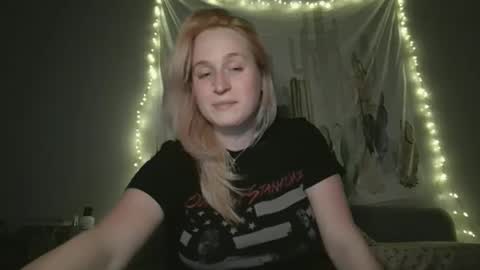 Snapshot of msclairewhatever chatting on December 2025 07:35:01 AM msclairewhatever online show from December 2025 07:35:01 AM