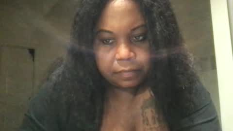 Snapshot of msjonemillion chatting on January 2025 04:31:02 AM Chocolate Candy Stick online show from January 2025 04:31:02 AM