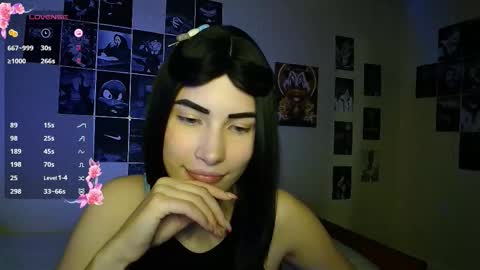 Noora Saetr online show from September 2025 10:22:01 PM