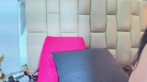 FERNANDA 3 online show from February 2026 03:27:01 AM