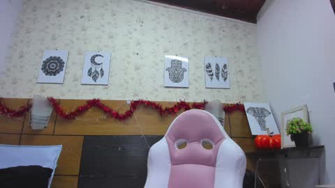 Manuela  online show from January 2025 03:08:02 AM