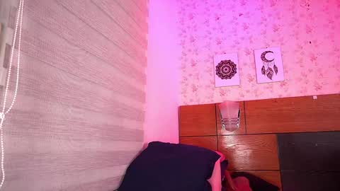 Manuela  online show from January 2025 09:16:02 AM