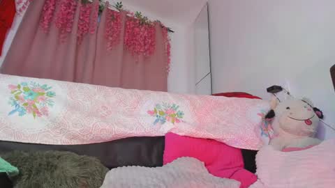 Snapshot of msschloee chatting on October 2025 11:02:02 PM Chloe new account online show from October 2025 11:02:02 PM