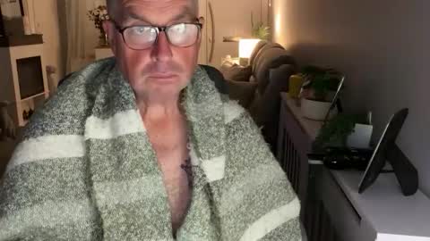 Snapshot of mtb1697 chatting on September 2025 10:48:02 PM mtb1697 online show from September 2025 10:48:02 PM