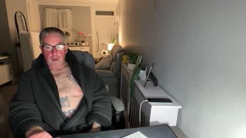 Snapshot of mtb1697 chatting on October 2025 12:26:01 AM mtb1697 online show from October 2025 12:26:01 AM