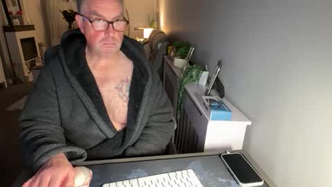 Snapshot of mtb1697 chatting on November 2025 11:39:02 PM mtb1697 online show from November 2025 11:39:02 PM