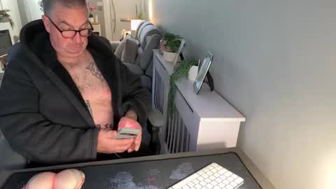 Snapshot of mtb1697 chatting on December 2025 10:20:02 AM mtb1697 online show from December 2025 10:20:02 AM