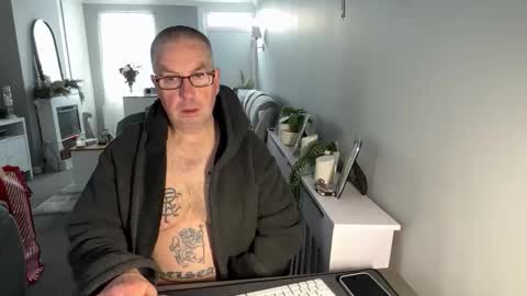 Snapshot of mtb1697 chatting on December 2025 11:37:02 AM mtb1697 online show from December 2025 11:37:02 AM