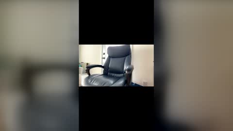 Snapshot of mtllove69 chatting on March 2026 03:05:02 PM mtllove69 online show from March 2026 03:05:02 PM