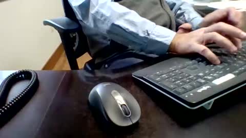 Snapshot of mttoker chatting on May 2026 03:41:02 PM mttoker online show from May 2026 03:41:02 PM