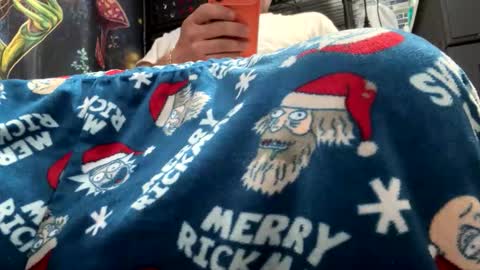 Snapshot of muecapr chatting on December 2025 12:10:01 PM Freakyt online show from December 2025 12:10:01 PM