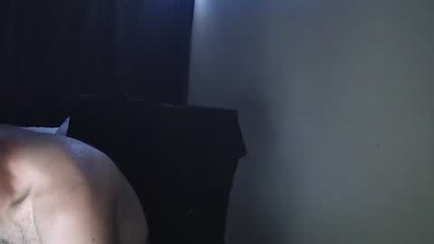 Snapshot of muffdiver718 chatting on January 2025 08:51:02 AM Muffdiver online show from January 2025 08:51:02 AM