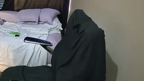 Snapshot of muffdiver718 chatting on January 2025 05:28:01 PM Muffdiver online show from January 2025 05:28:01 PM