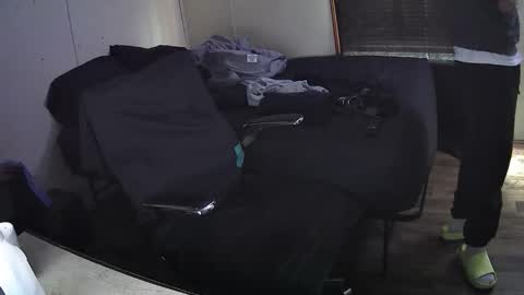 Muffdiver online show from May 2026 07:52:01 PM