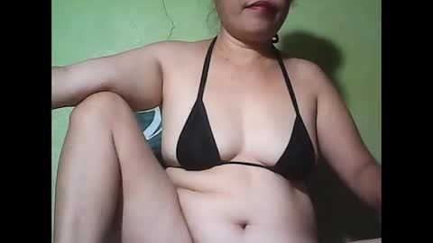 Snapshot of muffy_bunny chatting on March 2026 07:36:02 AM muffy_bunny online show from March 2026 07:36:02 AM