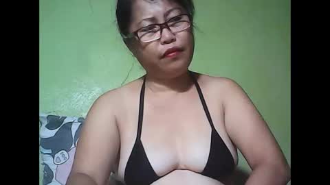 muffy_bunny online show from May 2026 07:55:02 PM