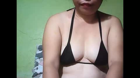 muffy_bunny online show from May 2026 09:21:01 PM