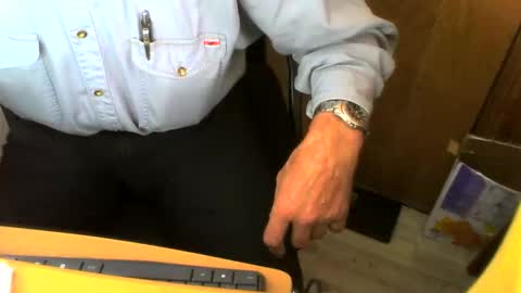 Snapshot of muller520 chatting on September 2025 06:35:01 AM muller520 online show from September 2025 06:35:01 AM