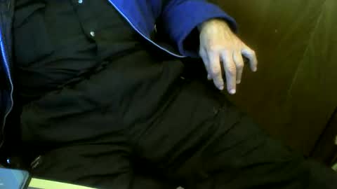 Snapshot of muller520 chatting on October 2025 03:24:01 PM muller520 online show from October 2025 03:24:01 PM