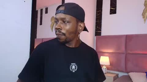 Snapshot of muller_asher chatting on October 2025 04:41:02 AM Muller Asher online show from October 2025 04:41:02 AM