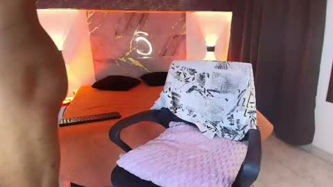 Snapshot of muller_asher chatting on November 2025 06:02:02 AM Muller Asher online show from November 2025 06:02:02 AM