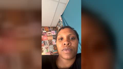 Snapshot of mumnxdor chatting on December 2025 06:35:02 PM mumnxdor online show from December 2025 06:35:02 PM