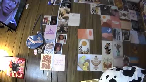 Snapshot of mumnxdor chatting on January 2026 07:57:02 AM mumnxdor online show from January 2026 07:57:02 AM